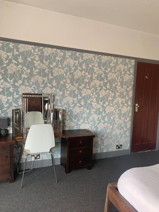 Family Holiday Home Blackpool Exterior photo